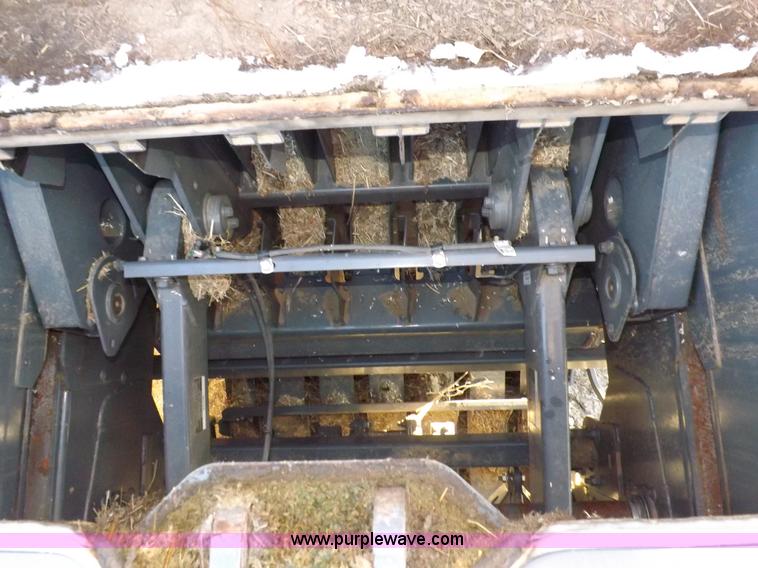 image for item I9221 2012 Massey Ferguson Hesston 2170 hay baler