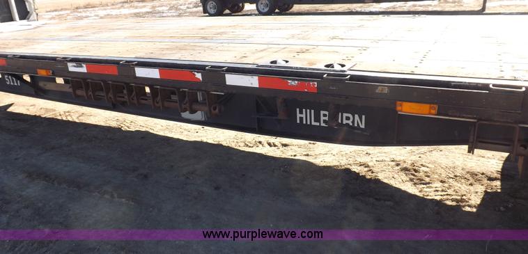 image for item I9223 2007 Transcraft step deck trailer