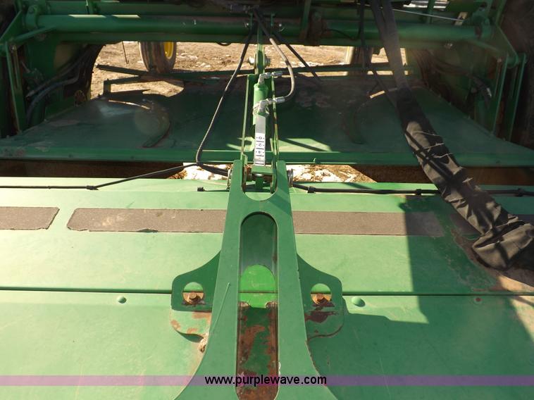 image for item I9238 2007 John Deere 4995 swather