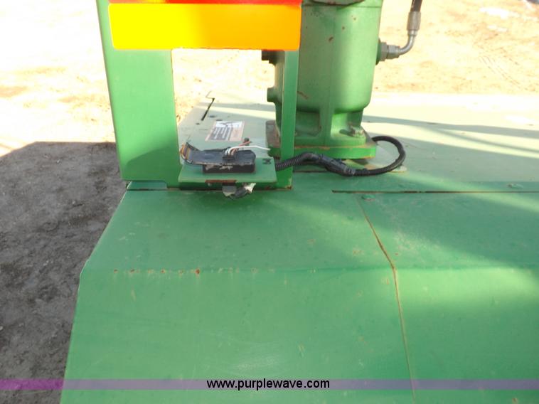 image for item I9238 2007 John Deere 4995 swather