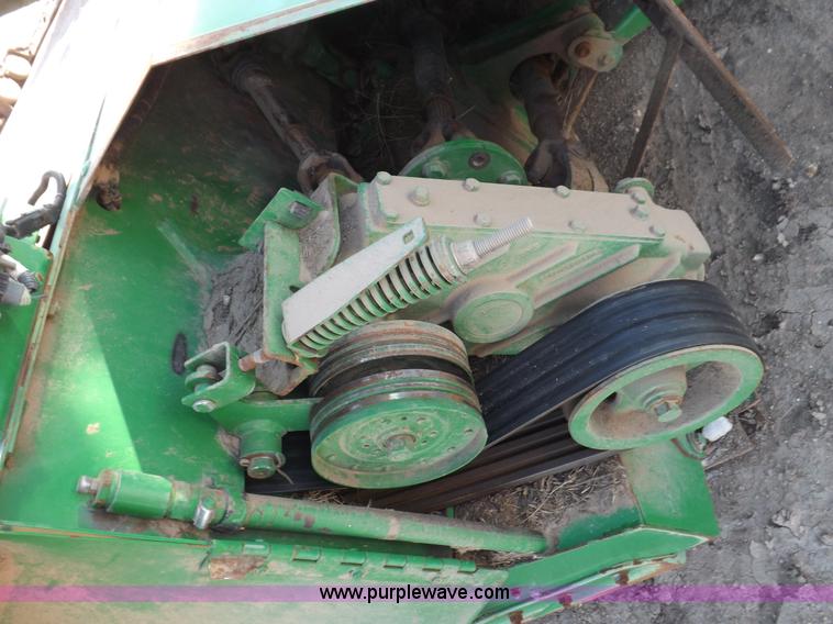image for item I9238 2007 John Deere 4995 swather