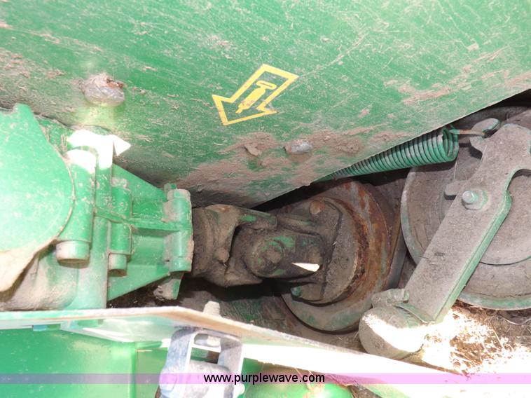 image for item I9238 2007 John Deere 4995 swather
