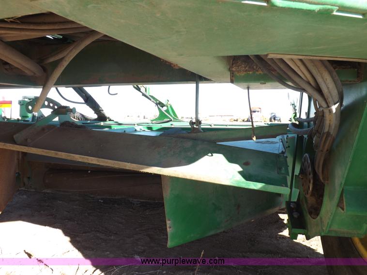 image for item I9238 2007 John Deere 4995 swather