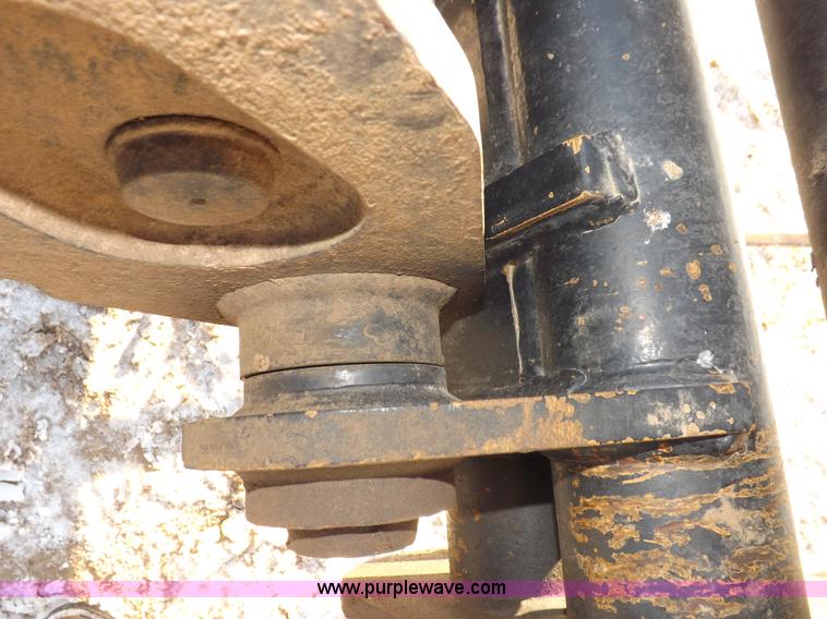 image for item I9239 New Holland LM435A telehandler