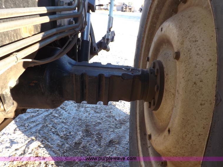 image for item I9240 2005 New Holland TV145 MFWD bi-directional tractor