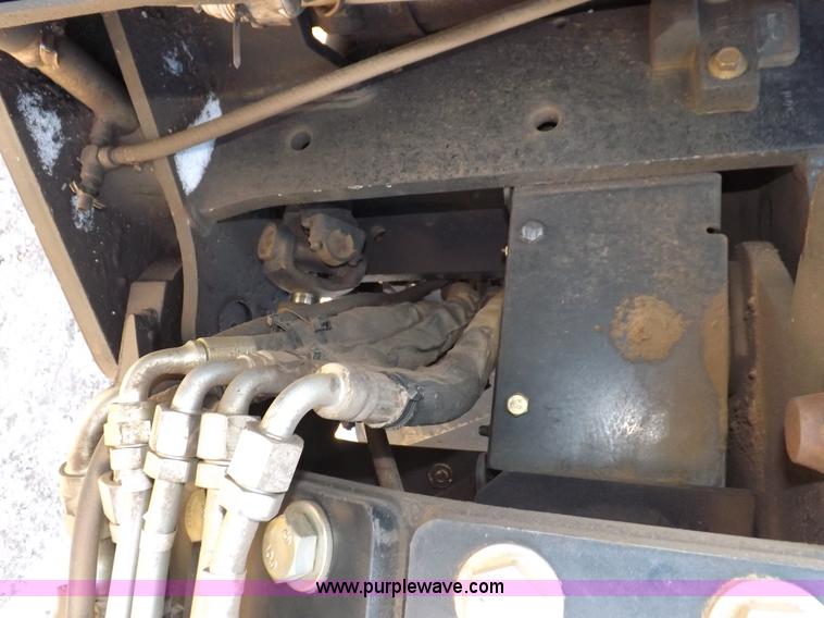 image for item I9240 2005 New Holland TV145 MFWD bi-directional tractor