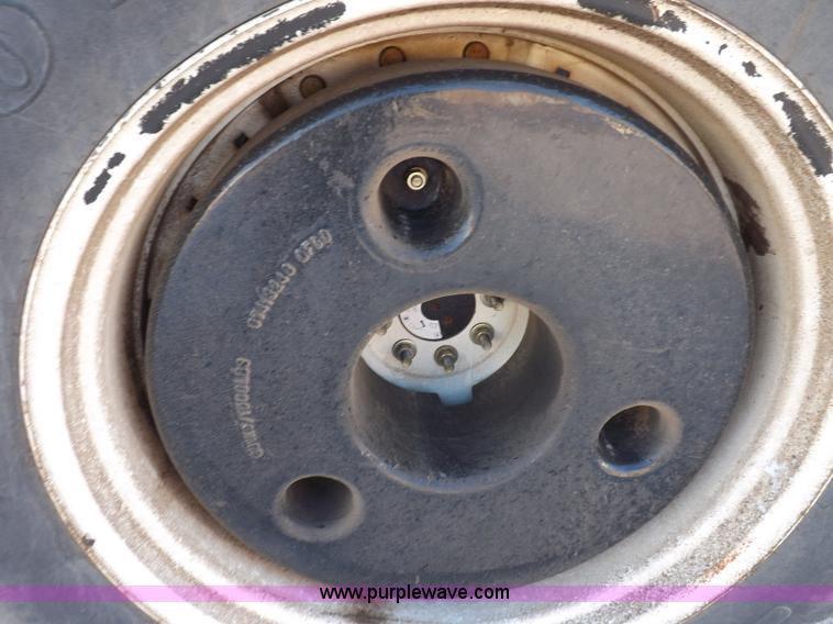 image for item I9240 2005 New Holland TV145 MFWD bi-directional tractor