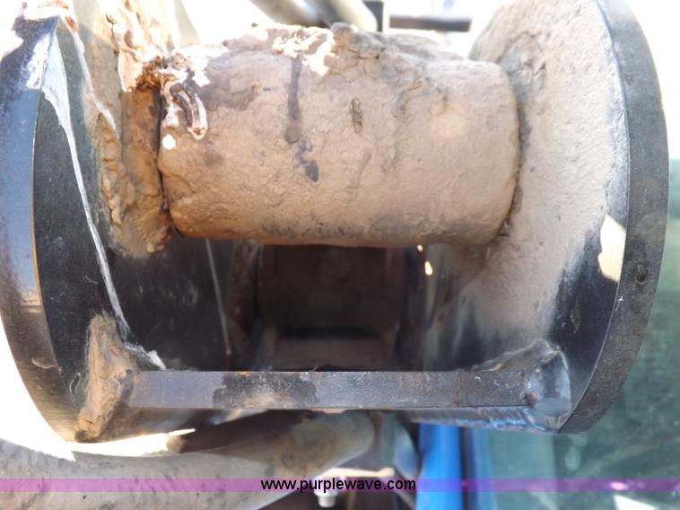 image for item I9240 2005 New Holland TV145 MFWD bi-directional tractor