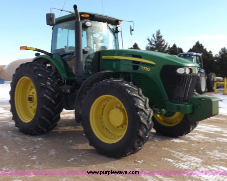image for item I9241 2007 John Deere 7730 MFWD tractor