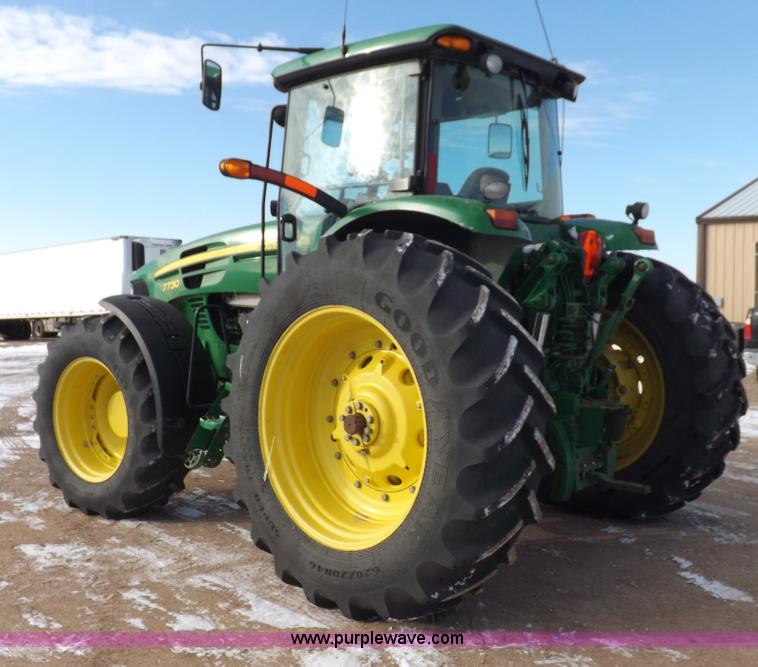 image for item I9241 2007 John Deere 7730 MFWD tractor