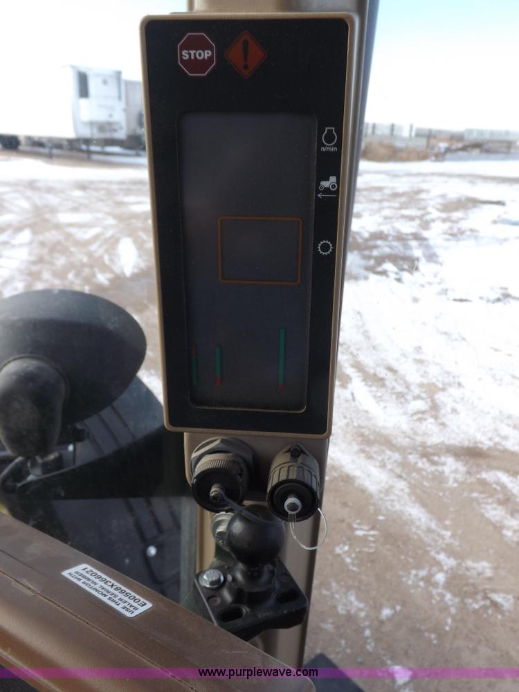 image for item I9241 2007 John Deere 7730 MFWD tractor