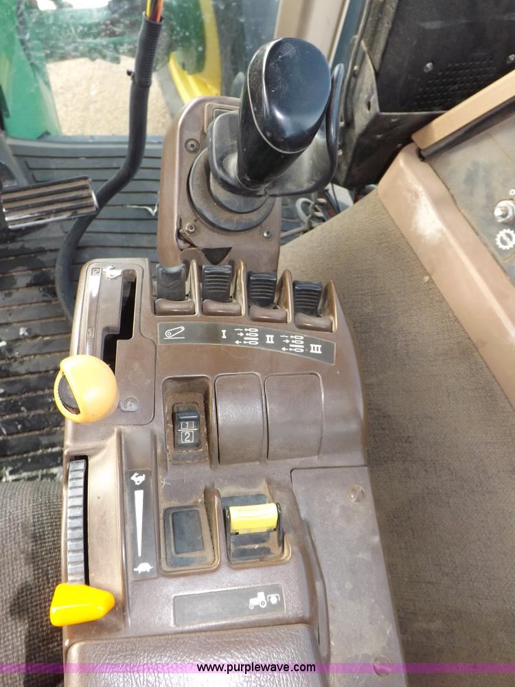 image for item I9241 2007 John Deere 7730 MFWD tractor