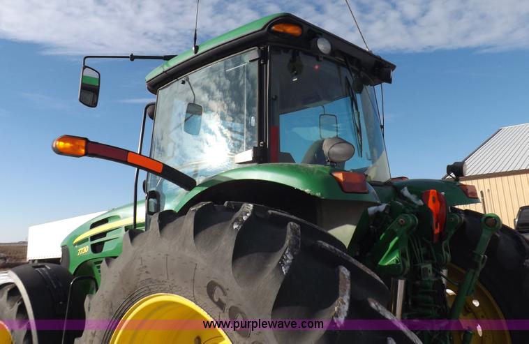 image for item I9241 2007 John Deere 7730 MFWD tractor