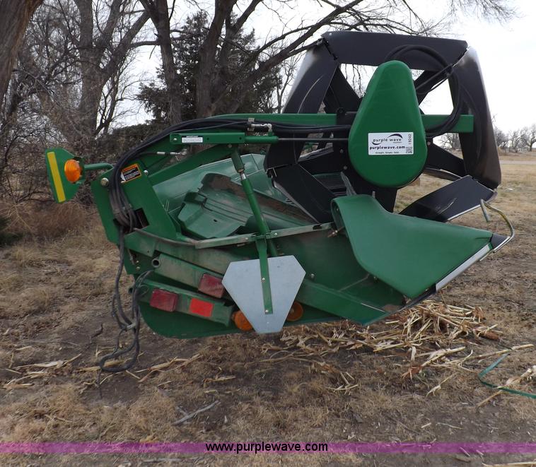 image for item I9242 2006 John Deere 936D draper head