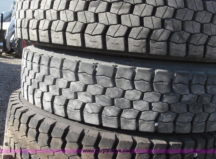 image for item Z9728 (7) M&S recapped 11R22.5 tires