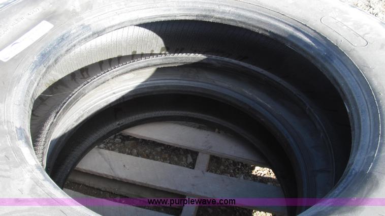 image for item Z9730 (2) Dunlop 11R24.5 steer axle tires