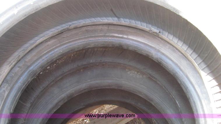 image for item Z9731 (8) recapped 11R24.5 radial tires