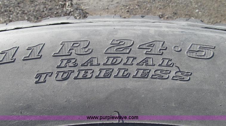 image for item Z9731 (8) recapped 11R24.5 radial tires