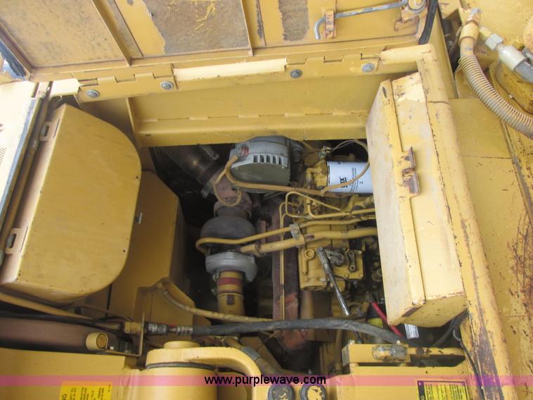 image for item AB9308 1990 Caterpillar 963 track loader