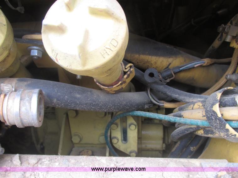 image for item AB9308 1990 Caterpillar 963 track loader