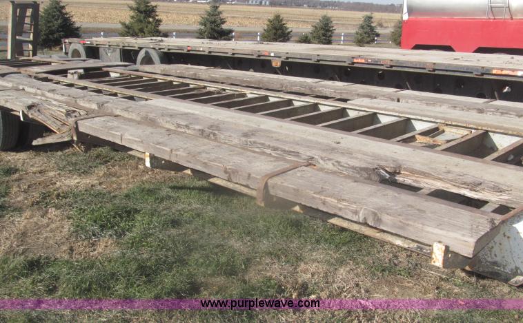 image for item AE9377 1974 Dorsey 30' dozer triple axle trailer