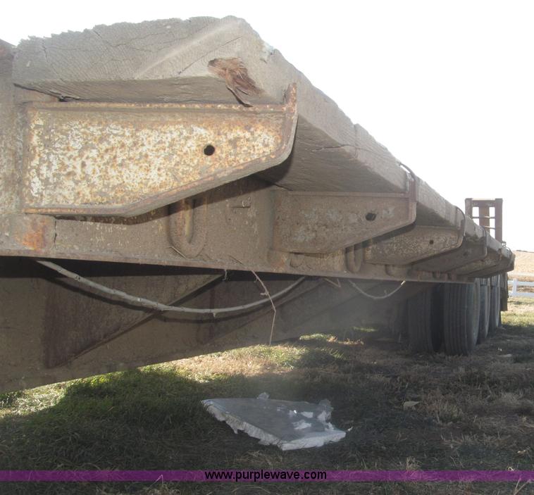 image for item AE9377 1974 Dorsey 30' dozer triple axle trailer