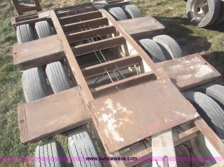 image for item AE9377 1974 Dorsey 30' dozer triple axle trailer