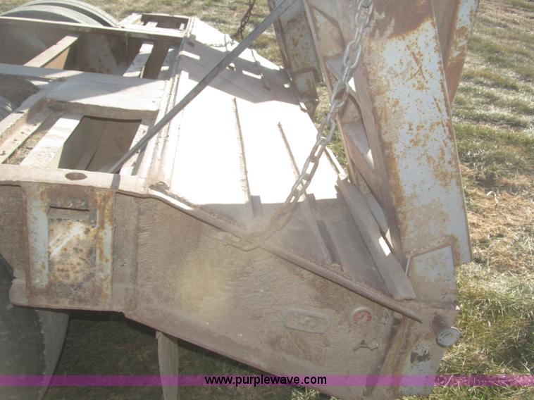 image for item AE9377 1974 Dorsey 30' dozer triple axle trailer