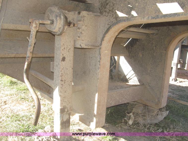 image for item AE9377 1974 Dorsey 30' dozer triple axle trailer