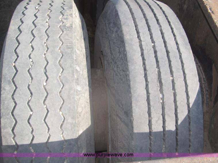 image for item AE9377 1974 Dorsey 30' dozer triple axle trailer