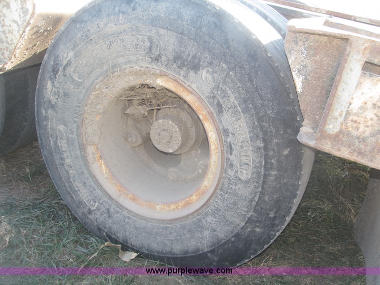 image for item AE9377 1974 Dorsey 30' dozer triple axle trailer