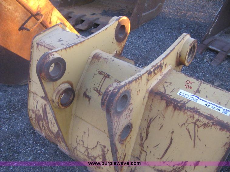 image for item AX9546 Caterpillar six tooth pin-on bucket