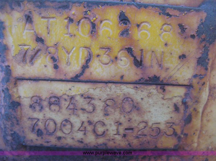 image for item AX9547 36"W five tooth pin-on bucket