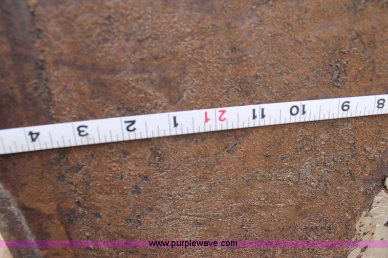 image for item C3623 21' x 8' fuel tank