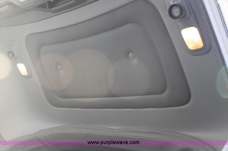 image for item C3639 2009 Peterbilt 386 semi truck