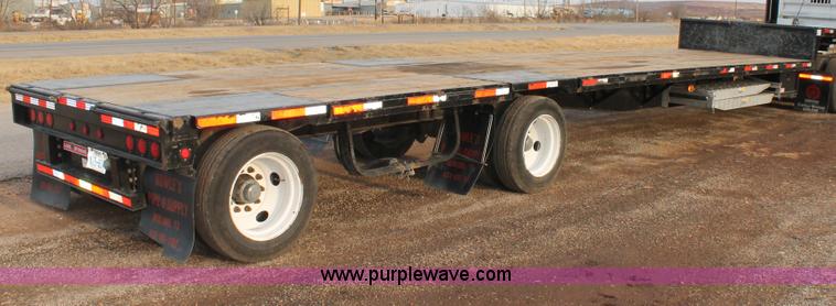 image for item C3640 2008 Direct drop deck trailer