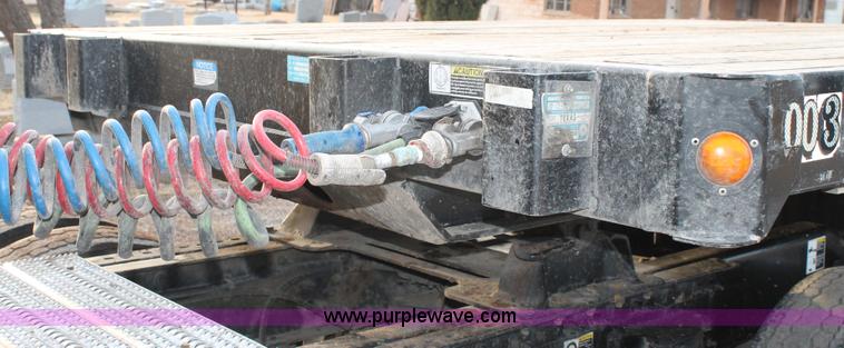 image for item C3640 2008 Direct drop deck trailer