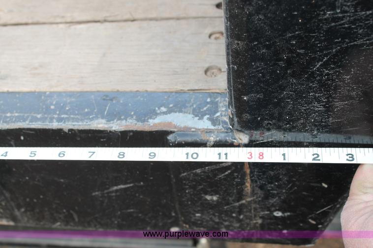 image for item C3640 2008 Direct drop deck trailer