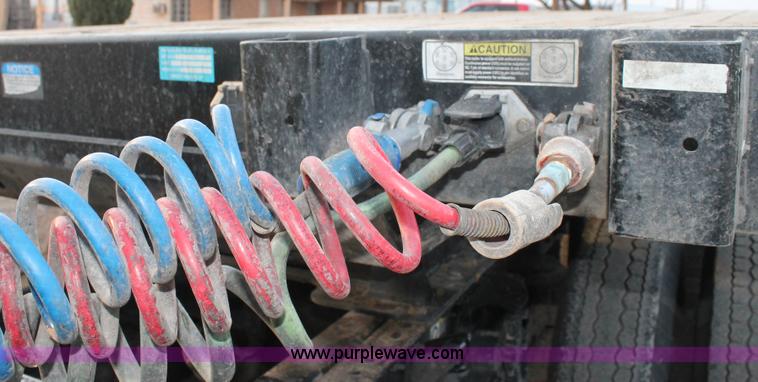 image for item C3640 2008 Direct drop deck trailer