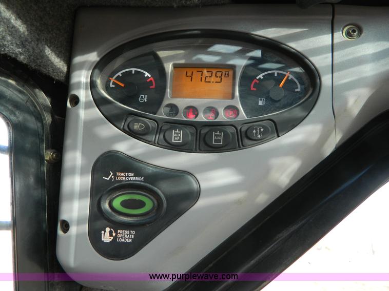 image for item D6080 2011 Bobcat S175 skid steer