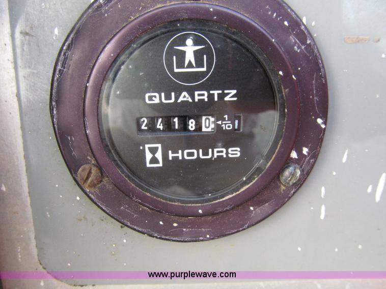 image for item E4639 2000 JLG 33RTS scissor lift