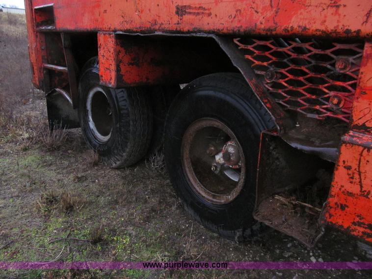 image for item E4640 Recycling Systems Inc. waste recycler