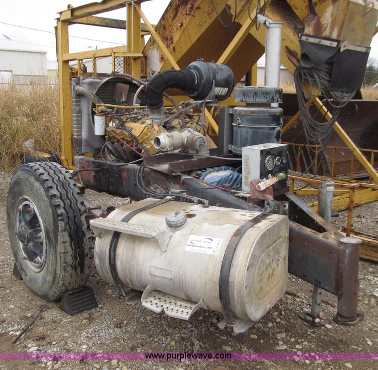 image for item E4641 Shop built single axle portable cement blower