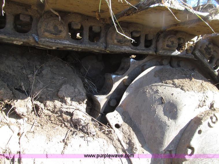 image for item E4642 1972 Caterpillar D7F dozer