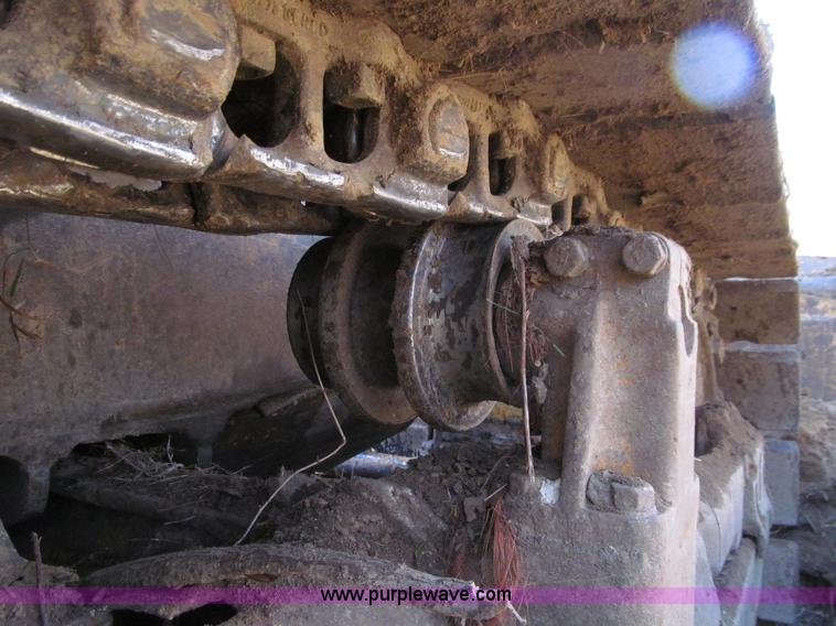 image for item E4642 1972 Caterpillar D7F dozer