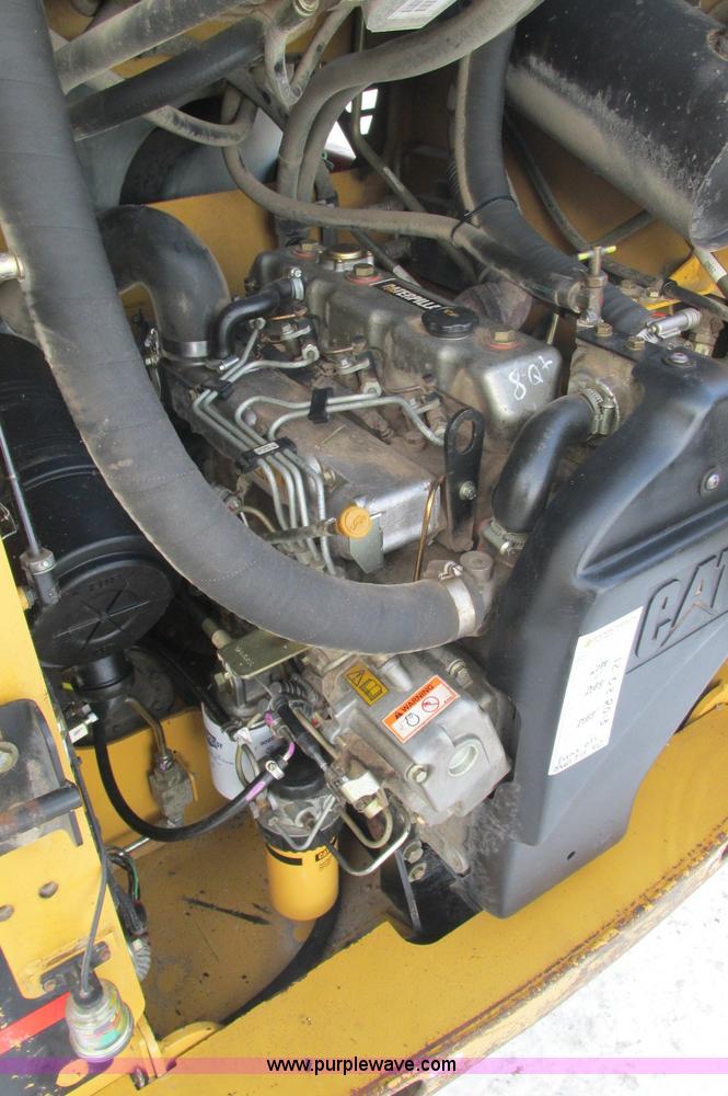 image for item E5232 2003 Caterpillar 257 track skid steer