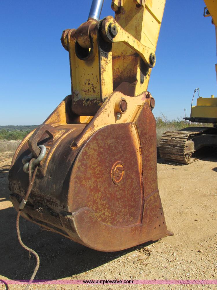 image for item E7406 1995 Kobelco SK400LC Mark IV excavator