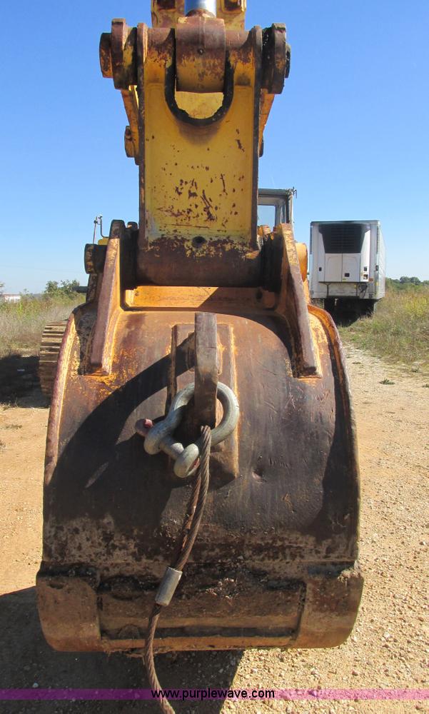 image for item E7406 1995 Kobelco SK400LC Mark IV excavator