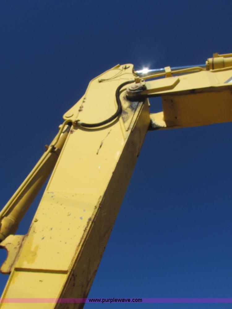 image for item E7406 1995 Kobelco SK400LC Mark IV excavator