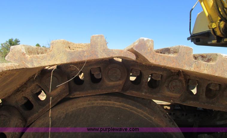 image for item E7406 1995 Kobelco SK400LC Mark IV excavator